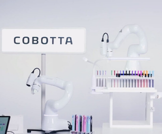 COBOTTA en una pequeña linea de montaje colaborativa